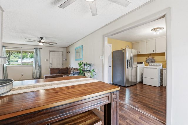 4304 Hodgkins Road, Lake Worth, TX 76135