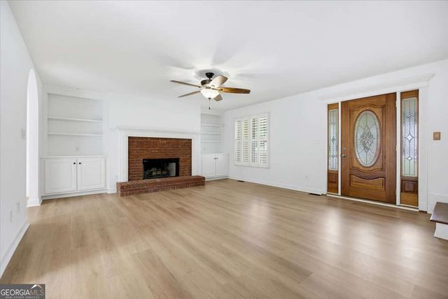 5485 Twin Oak Drive, Douglasville, GA 30135