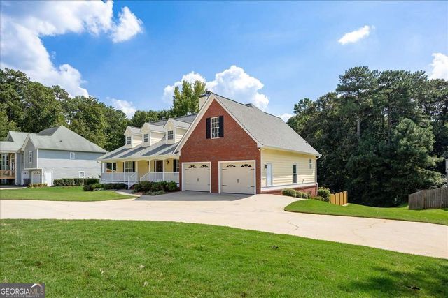5485 Twin Oak Drive, Douglasville, GA 30135