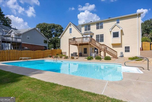5485 Twin Oak Drive, Douglasville, GA 30135