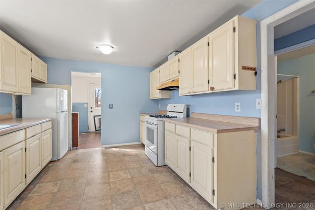 919 N Boudinot Avenue, Dewey, OK 74029