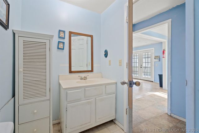 919 N Boudinot Avenue, Dewey, OK 74029