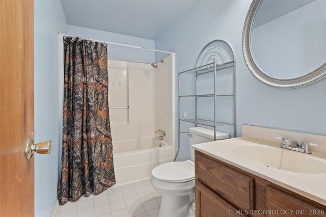 919 N Boudinot Avenue, Dewey, OK 74029