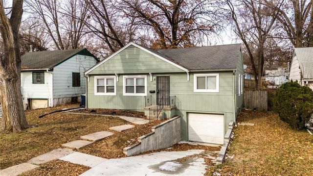 1154 E 67th Street, Kansas City, MO 64131