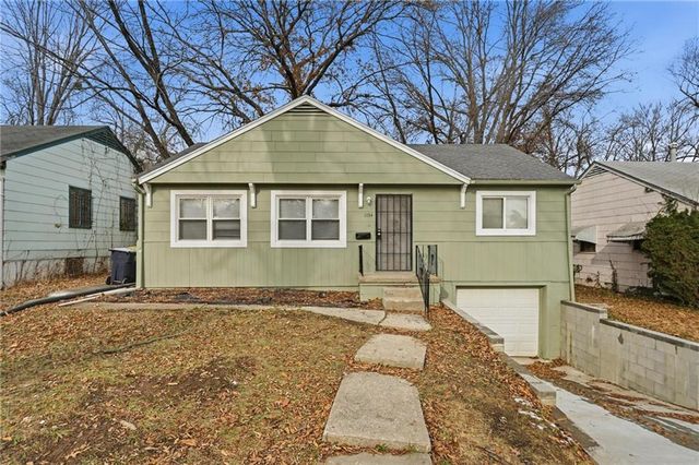 1154 E 67th Street, Kansas City, MO 64131