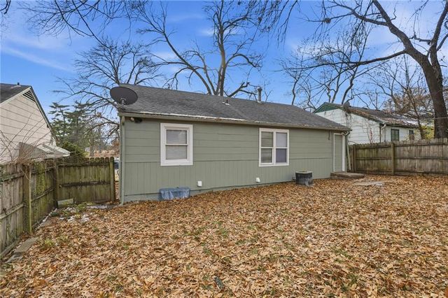 1154 E 67th Street, Kansas City, MO 64131