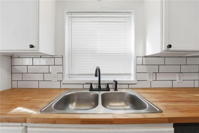 1154 E 67th Street, Kansas City, MO 64131