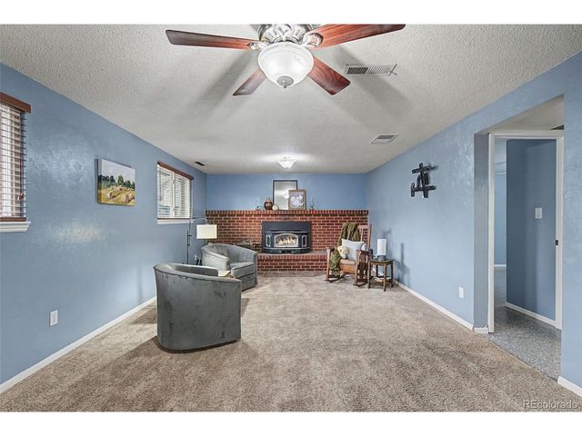 2110 Greenwich Cir, Colorado Springs, CO 80909