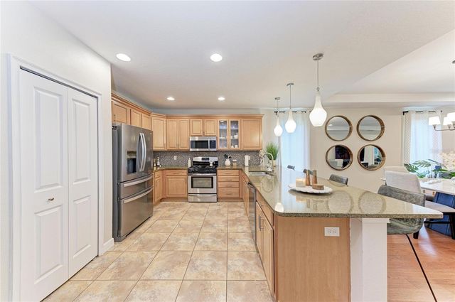 11960 FOREST PARK CIRCLE, Bradenton, FL 34211