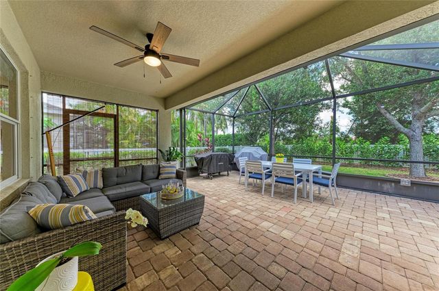 11960 FOREST PARK CIRCLE, Bradenton, FL 34211