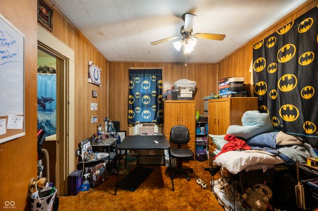 944 S 21st Street, New Castle, IN 47362