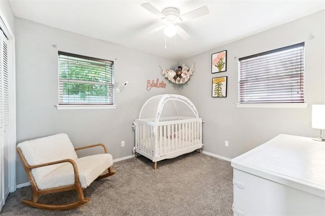 815 W 7th Street, Edmond, OK 73003