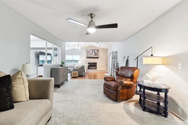 815 W 7th Street, Edmond, OK 73003