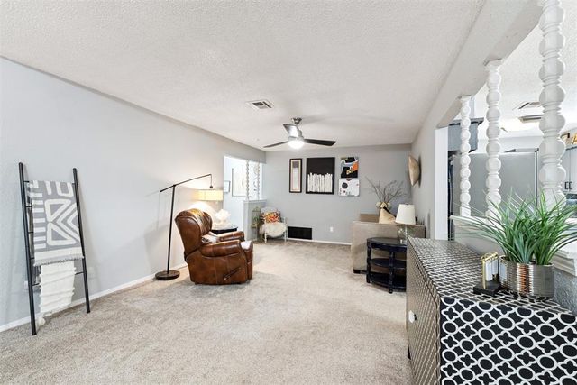 815 W 7th Street, Edmond, OK 73003