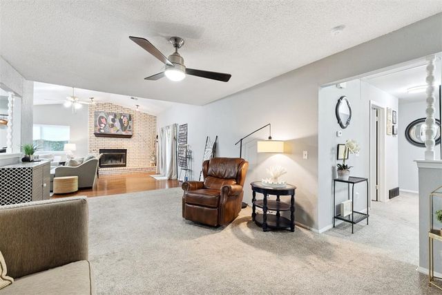 815 W 7th Street, Edmond, OK 73003