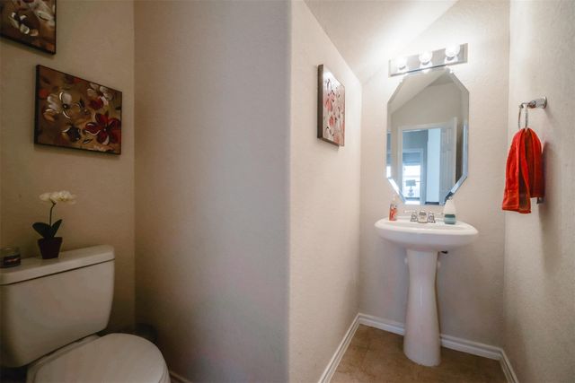 8730 Sunny Gallop Drive, Tomball, TX 77375