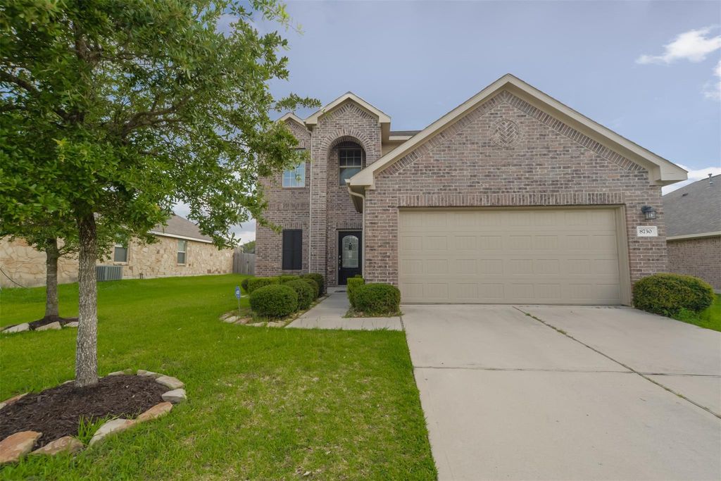 8730 Sunny Gallop Drive, Tomball, TX 77375