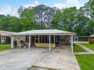 8301 Sherbrook Street, Moss Point, MS 39552