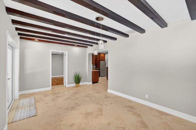 1426 NE 17th Avenue, Fort Lauderdale, FL 33304