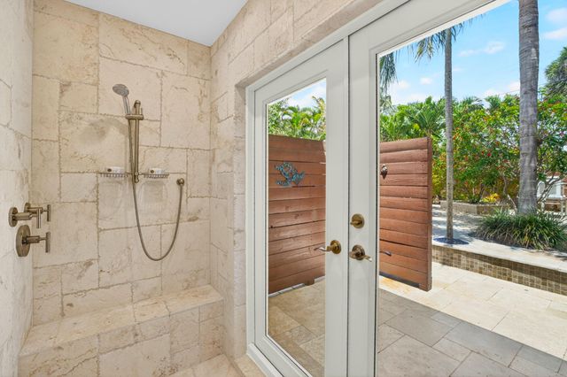 1426 NE 17th Avenue, Fort Lauderdale, FL 33304