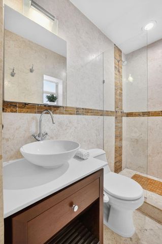 1426 NE 17th Avenue, Fort Lauderdale, FL 33304
