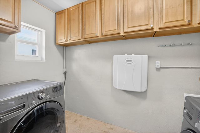 1426 NE 17th Avenue, Fort Lauderdale, FL 33304