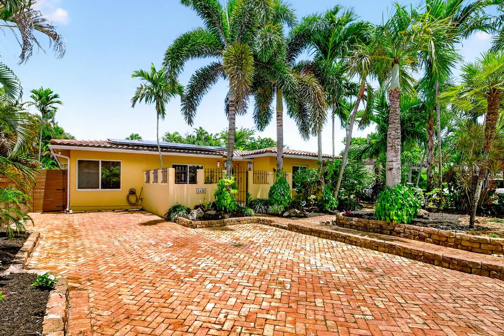 1426 NE 17th Avenue, Fort Lauderdale, FL 33304