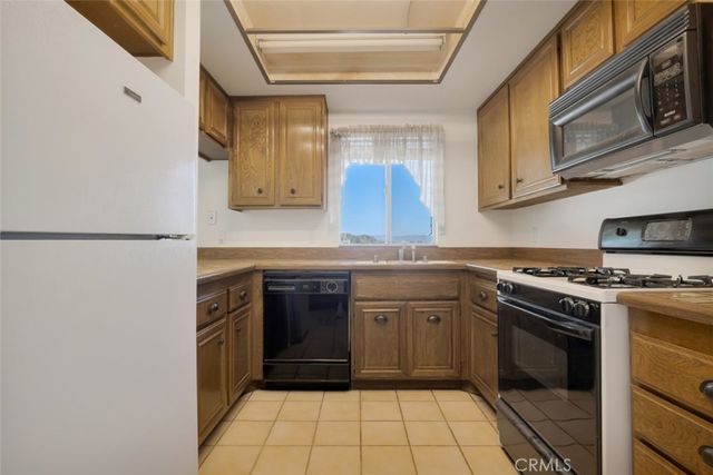 26216 Rainbow Glen Drive, Newhall, CA 91321
