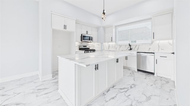 3413 Daphne Street, Houston, TX 77021