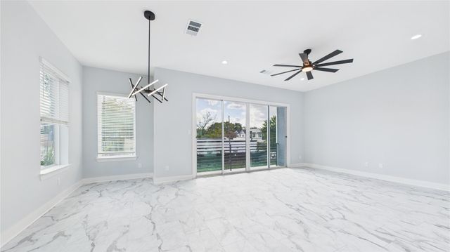 3413 Daphne Street, Houston, TX 77021