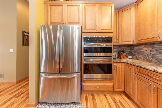 8655 Joeys Drive, Pinckney, MI 48169