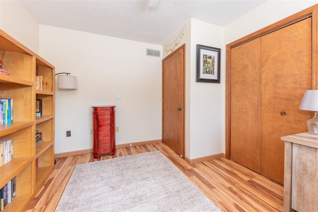 8655 Joeys Drive, Pinckney, MI 48169