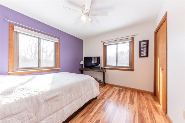 8655 Joeys Drive, Pinckney, MI 48169