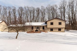 8655 Joeys Drive, Pinckney, MI 48169