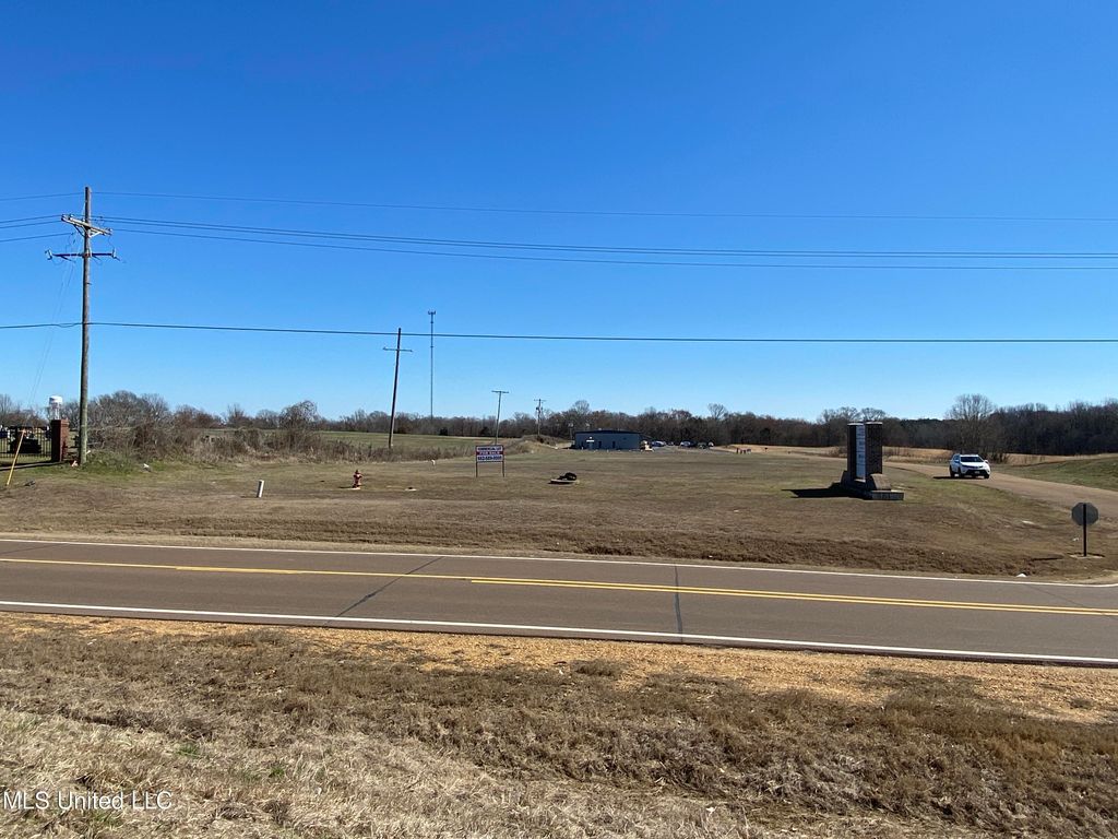 2776 Highway 51, Senatobia, MS 38668 — photo 4
