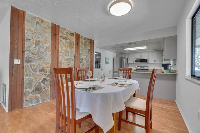 7206 8TH AVENUE NW, Bradenton, FL 34209