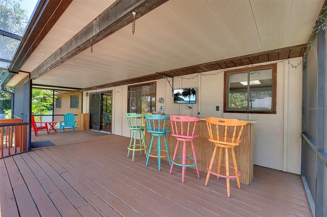 7206 8TH AVENUE NW, Bradenton, FL 34209