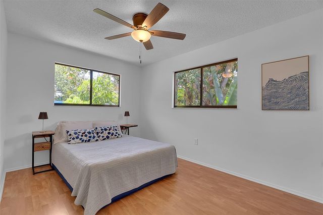 7206 8TH AVENUE NW, Bradenton, FL 34209