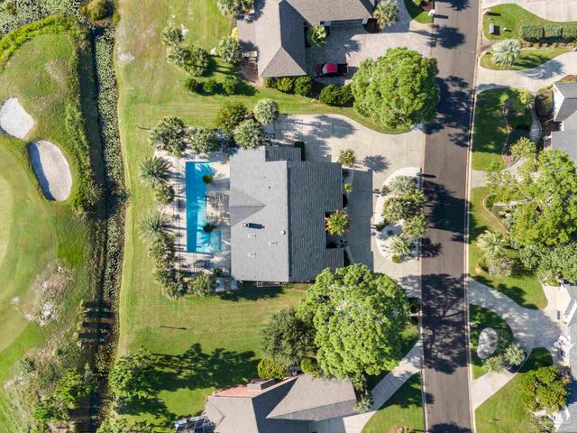 5505 Navaho Dr, Pensacola, FL 32507