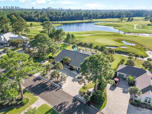 5505 Navaho Dr, Pensacola, FL 32507