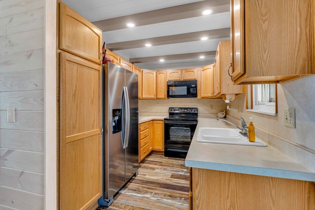 11786 E Sauk Trail, Jerome, MI 49249