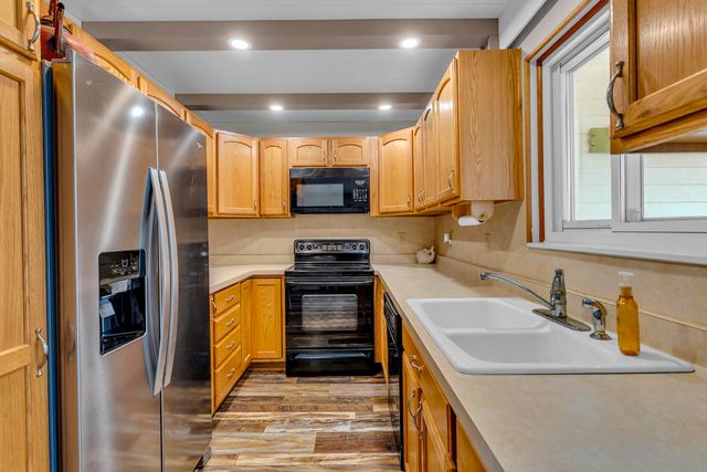 11786 E Sauk Trail, Jerome, MI 49249