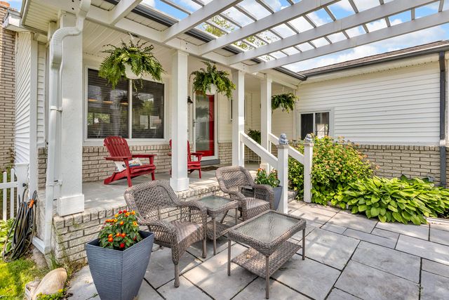 11786 E Sauk Trail, Jerome, MI 49249