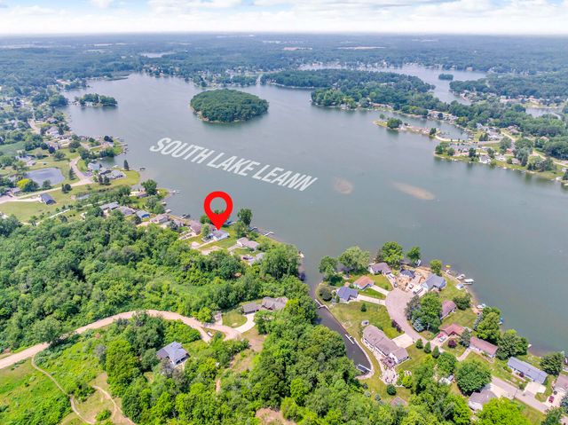 11786 E Sauk Trail, Jerome, MI 49249