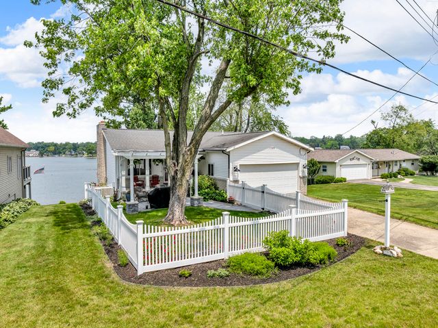 11786 E Sauk Trail, Jerome, MI 49249
