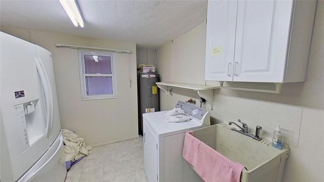 3016 TANGLEWOOD DRIVE, Sarasota, FL 34239