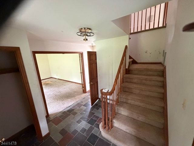 124 Perryville Rd, Union Twp., NJ 08867