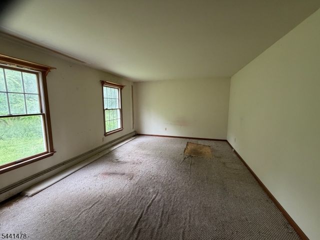 124 Perryville Rd, Union Twp., NJ 08867