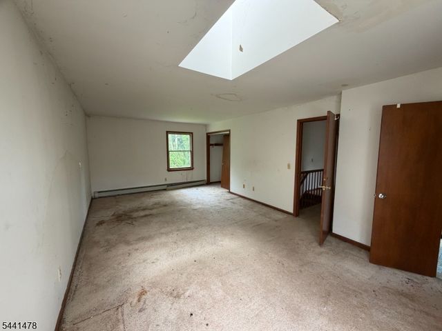 124 Perryville Rd, Union Twp., NJ 08867