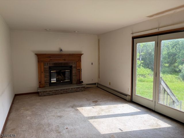 124 Perryville Rd, Union Twp., NJ 08867